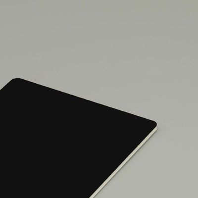 Bảng ACM (vật liệu tổng hợp kiến trúc) với các giải pháp lớp phủ bên ngoài bảo trì thấp